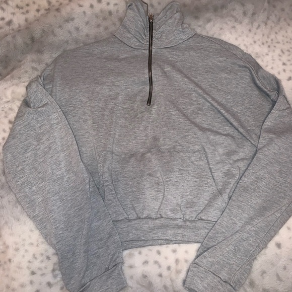3for20$🔥 crop half zip - Picture 3 of 4